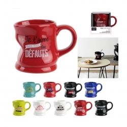 MUG DEFORME AVEC MESSAGE